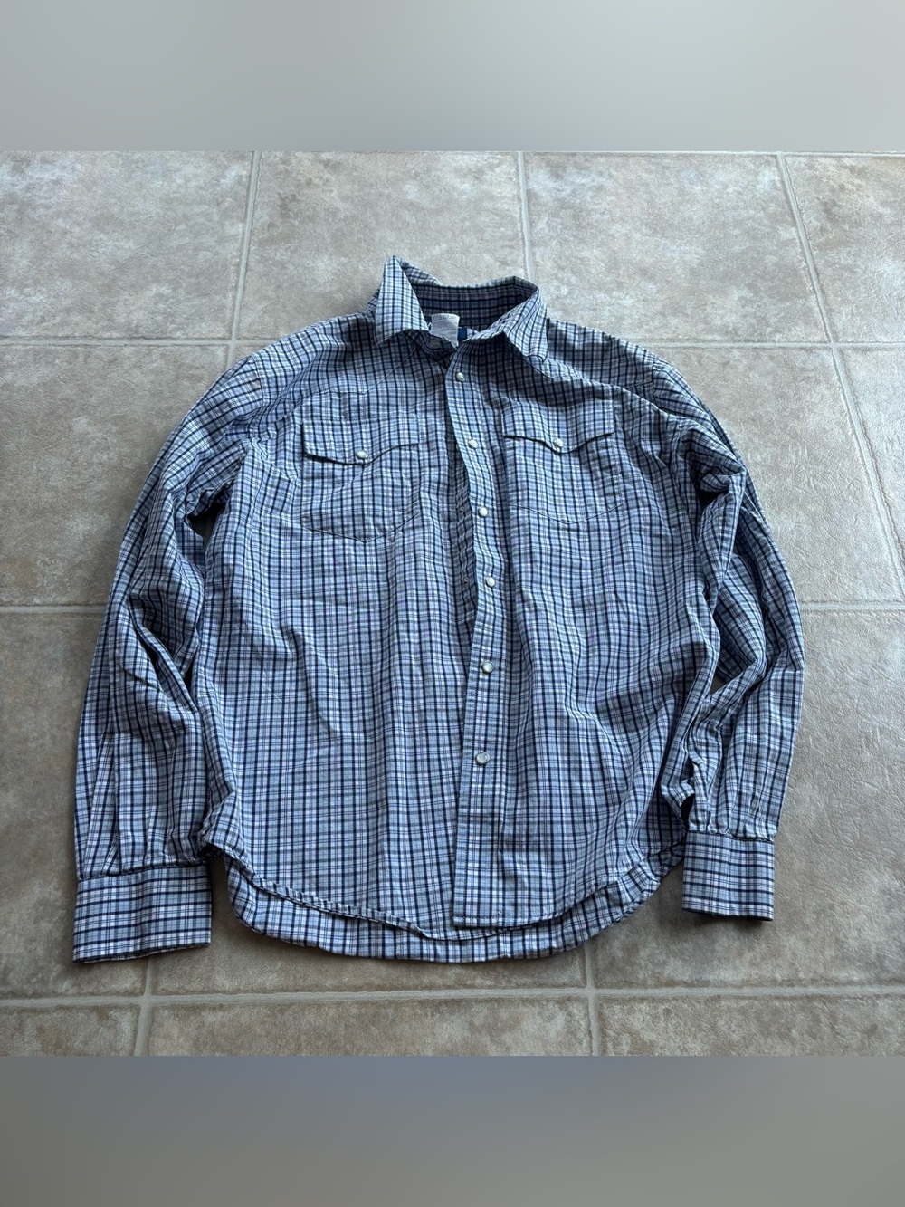 Wrangler Blue and White Plaid Button-Down Shirt